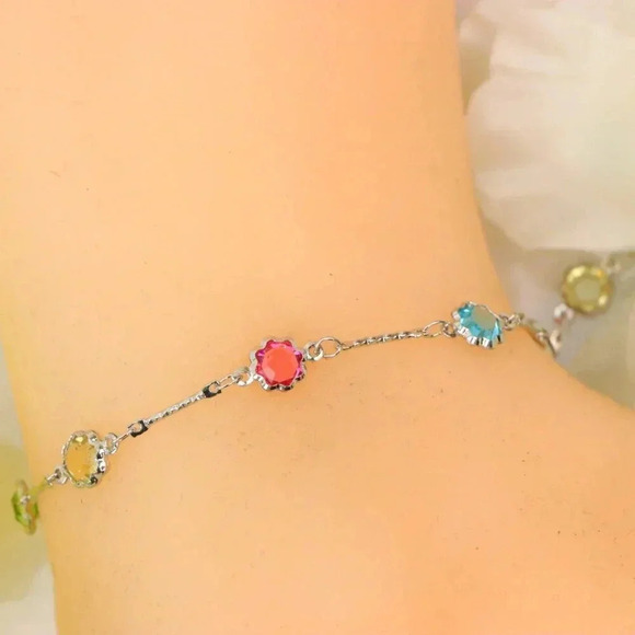 Minimalist Anklet, Sleek & Modern Design, Women’s Fashion, YC110469-A - Picture 9 of 10
